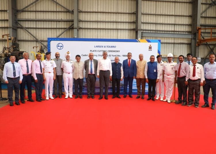 Plate Cutting At L&t