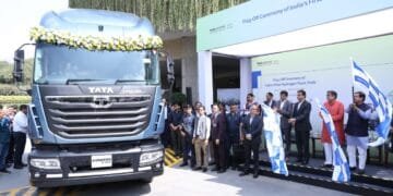 Flag Off Hydrogen Fuelled Truck