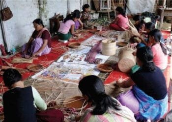 (Source: investinmanipur.nic.in/handicraft.htm).